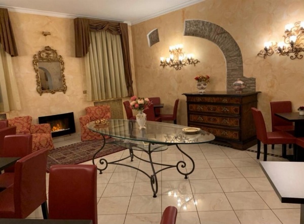 Hotel Roma image 26