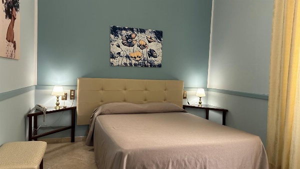 Hotel Roma image 6